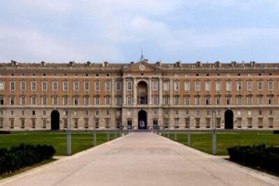 Royal Palace of Caserta tour and winery Cantina sul Vesuvio . - Cantina del Vesuvio: guided winery tour, tastings, and ancient-Rome-inspired food