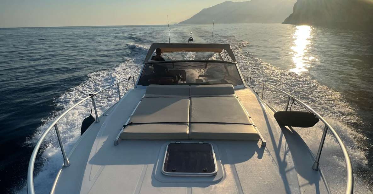 Salerno: Explore the Amalfi coast with our tour - Salerno launch: the part that sets the tone for the day