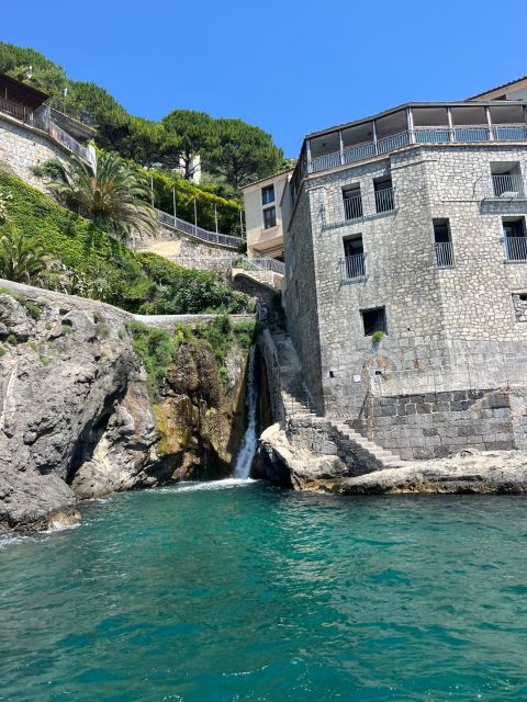 Salerno: Explore the Amalfi coast with our tour - Campania breakfast and aperitivo refills on a boat