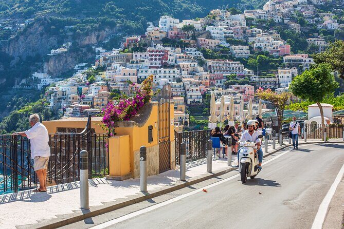Scooter rental to visit the Amalfi Coast - Key points before you go