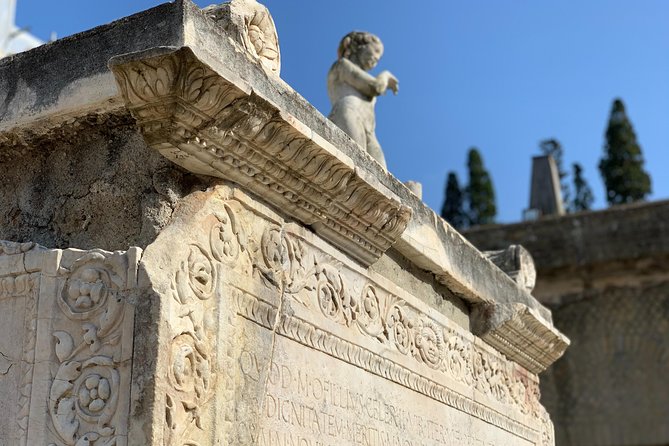 Secret Herculaneum: The Hidden Treasure of Ancient Roman Civilization - Casa dei Cervi and the Deer House Details That Catch Your Eye
