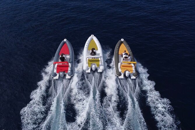 Self Drive Boat Hire - Meeting Point at Via Marina Piccola: Getting Aboard Without Drama