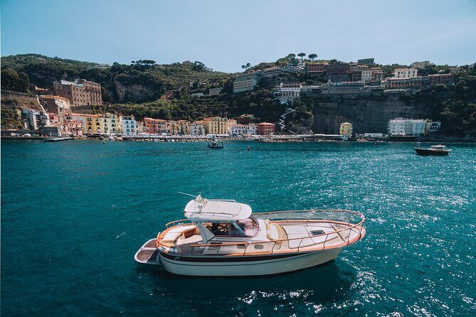 Shared boat tour to the Amalfi Coast from Sorrento - Quick hits before you go