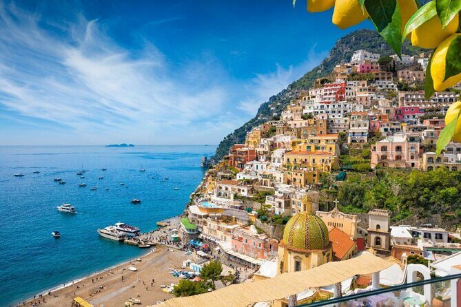 Sharing tour of the Amalfi coast - Getting started in Sorrento: Piazza Torquato Tasso and pickup options