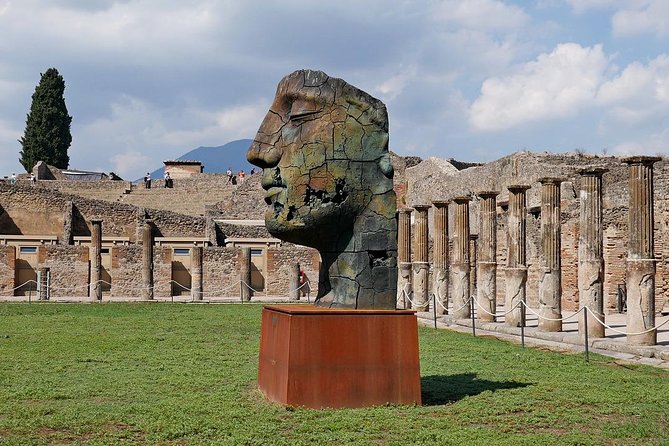 Shore Excursion: Capri, Sorrento and Pompeii Exclusive Day Tour from Naples Port - Who should book this Naples-to-Capri-Sorrento-Pompeii day