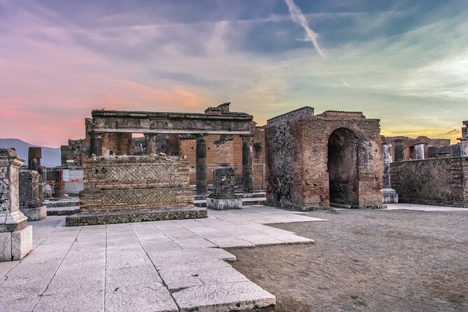 Shore Excursion Pompeii Sorrento & Positano from Naples - Pompeii in Two Hours: How to Use the Official Guide Time