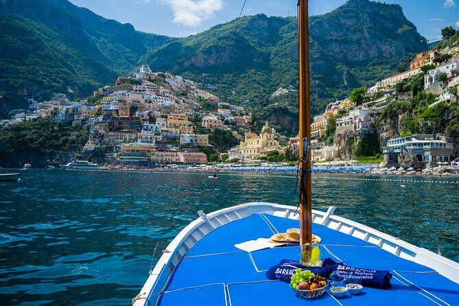 Simply Amalfi Coast Private Boat Tour con Giovanni - Stop 6: The Return Toward Positano and the Best Part of Sunset-Light