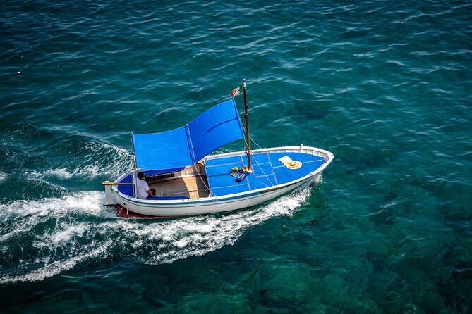 Simply Amalfi Coast Private Boat Tour con Giovanni - Stop 1: Positano From the Sea, Then Back to Look Again