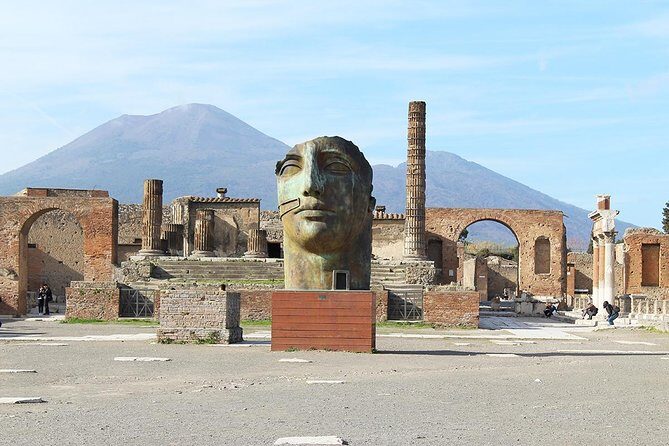 Skip-the-Line Exclusive Private Ancient Pompeii & Vesuvius Volcano Full Day Tour - Why skip-the-line really changes Pompeii