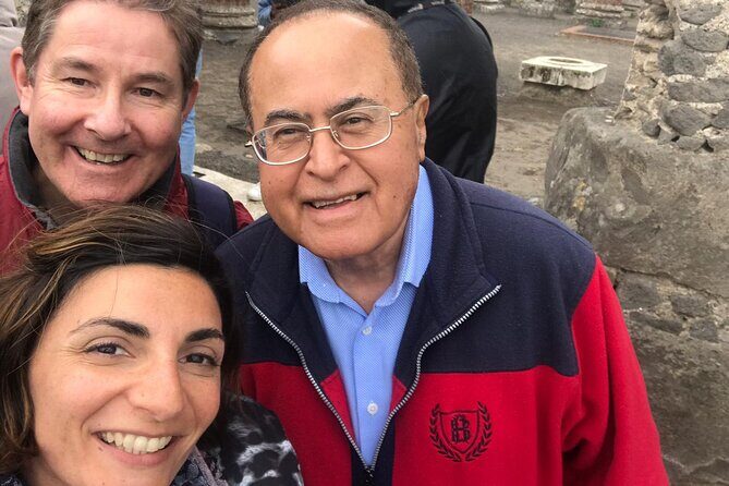 Skip-the-line Exclusive Private Full-Day Complete Ancient Pompeii Guided Tour - Stop 4: Casa del Menandro (frescoes, rooms, and the private-garden vibe)