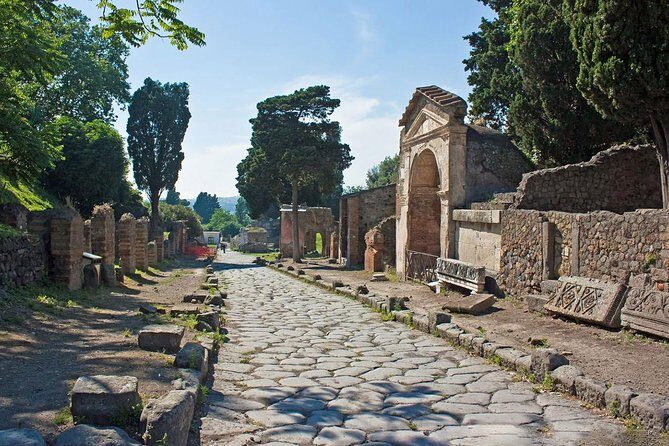 Skip the Line Herculaneum Ruins Ticket - Your 4.5-Hour Route Through Herculaneum’s Houses and Baths