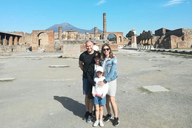 Skip-the-Line Pompeii Tour for Kids with an Archaeologist - Why Pompeii Works So Well for Families (When It’s Guided)