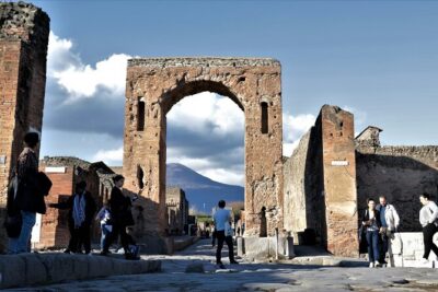 Skip the Line Ticket for Pompeii with a Guide Book of the Site - What’s actually included: ticket plus guide book and map