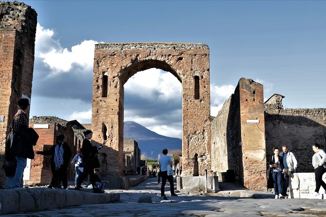 Skip the Line Ticket for Pompeii with a Guide Book of the Site - What’s actually included: ticket plus guide book and map