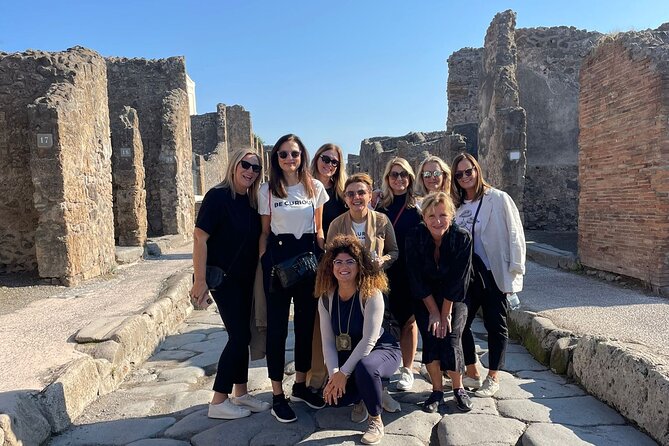 Skip-The-Line Tickets VIP Small Group Tour To Pompei and Vesuvius - Skip-the-line entry at Pompeii: where time becomes real value