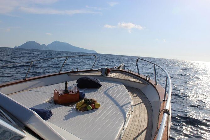 Small-group Positano Capri - Meeting at Spiaggia Grande in Positano: getting on the right rhythm