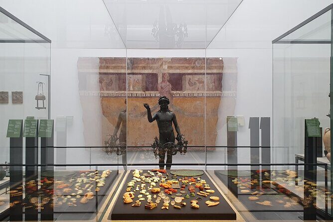 Small-Group Tour in Pompeii with a Real Archeologist, ticket included - Forum of Pompeii: 142 meters of public life without carts