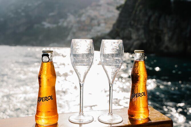 Small Group Tour in Positano by Boat at Sunset with Prosecco - Stop 4: back toward Positano for another angle
