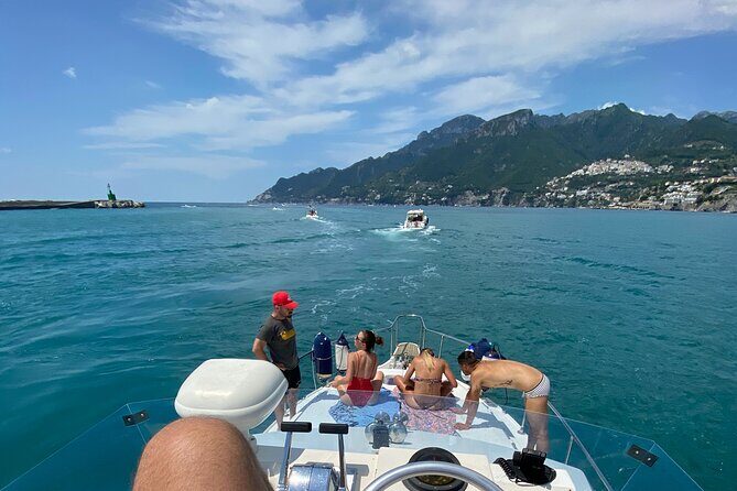 Small group tour of the Amalfi Coast - The smallest municipality stop: short photo breaks that add up