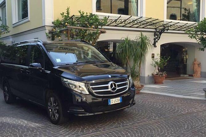 Small-Group Tour of the Amalfi Coast by Minivan with Light Lunch - Light Lunch in Amalfi: Helpful, but Not Always the Same Day