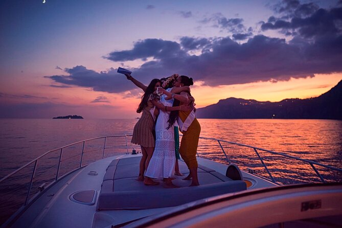 Small Group Tour to Positano by Boat at Sunset - Meeting at Cala Marinai: easy once you know what to look for