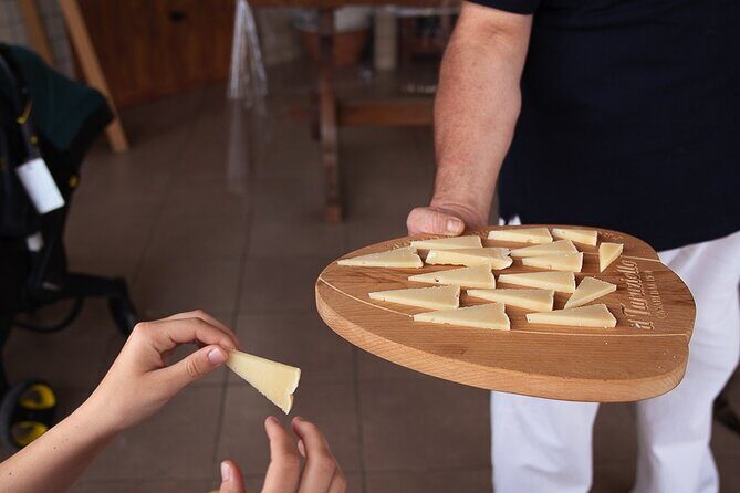 Sorrento Ape Tour, Lemon Garden, Mozzarella Show & Pizza Class - Key highlights at a glance
