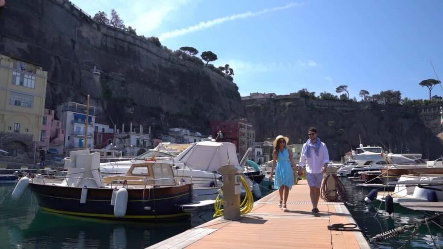 Sorrento: Art & Food Tour with Tastings - Summer Bonus: Beaches and the Swim-If-You-Want Ending