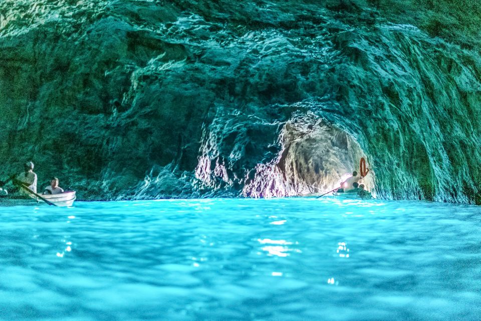 Sorrento: Exclusive Capri Boat Tour and Optional Blue Grotto - Drinks On Board and Limoncello: The Easy Comfort Factor