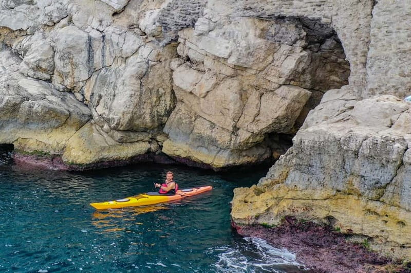 Sorrento: Guided Kayak Tour + Free 1h Paddleboarding - Who should book this kayak + paddleboarding combo