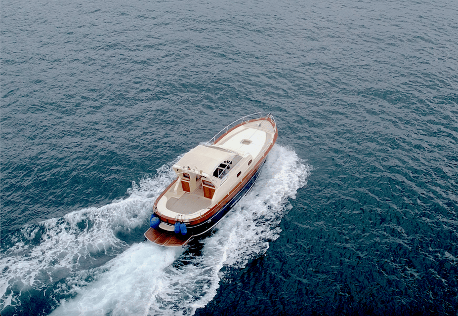 Sorrento: Luxury Private boat to Capri & visit Blue Grotto - Meeting at Trattoria Da Emilia and finding the right dock