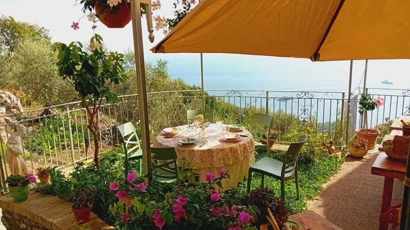 Sorrento: Marì Cooking Class in a Family Farm w/ Coast View - What you cook: fresh pasta and Campanian comfort food