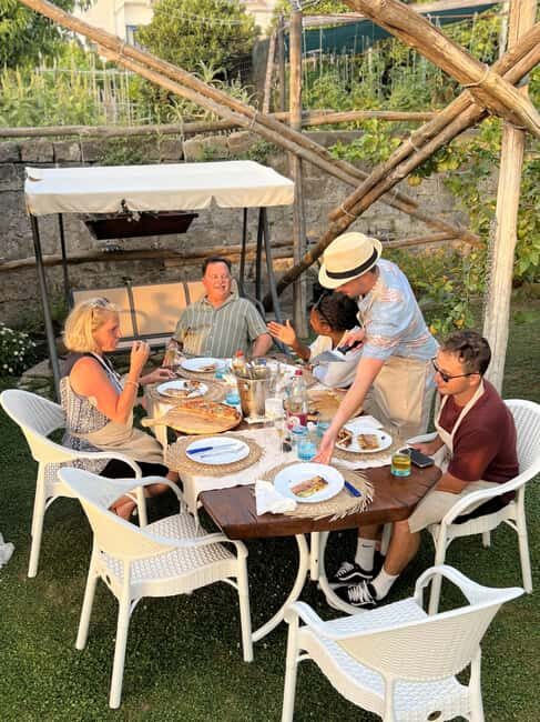 Sorrento: Pizza Class with Sea View - The Neapolitan pizza masterclass: what you actually do for 1 focused hour