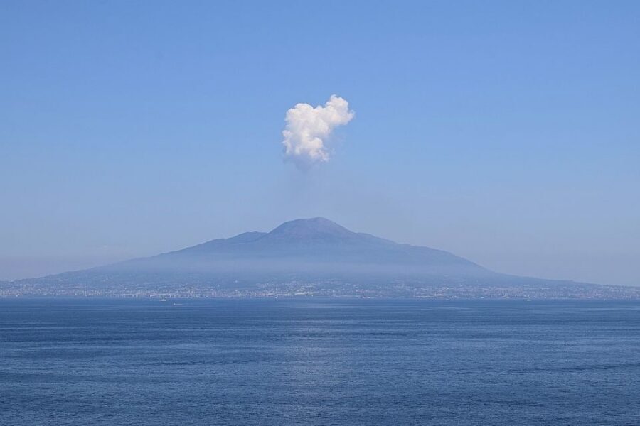 Sorrento: Pompeii and Mount Vesuvius Tour with Skip-the-line - Key highlights at a glance