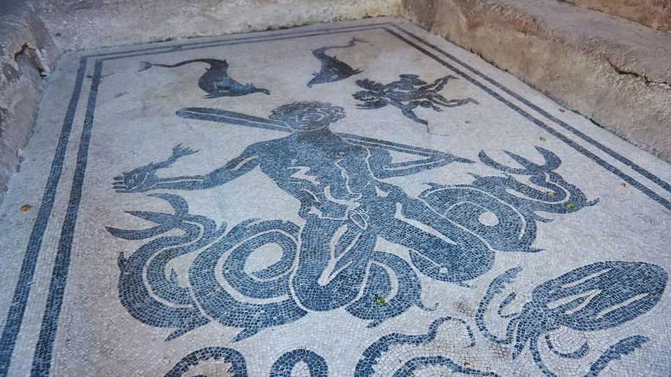 Sorrento: Pompeii & Herculaneum Tour with Skip-the-Line - The included lunch: small break, real energy