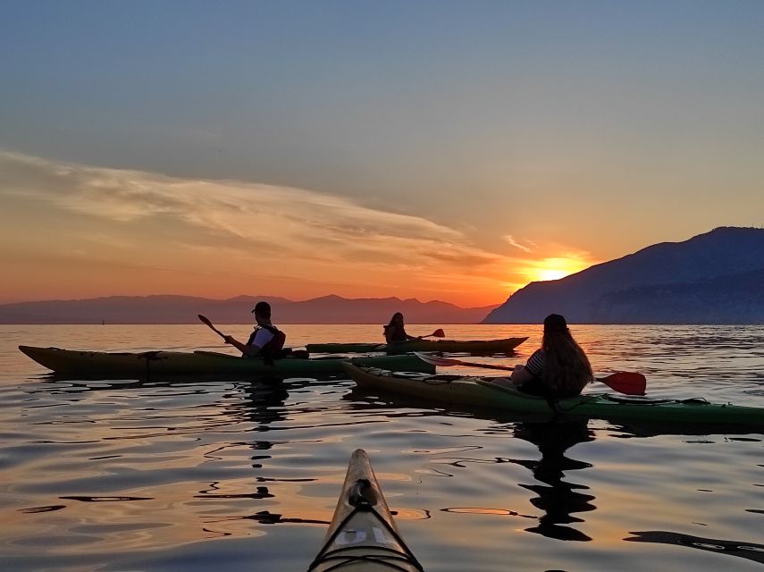 Sorrento: Premium Kayaking Experience with Swimming - Sorrento From the Water: The Appeal of a 2-Hour Premium Kayak Tour