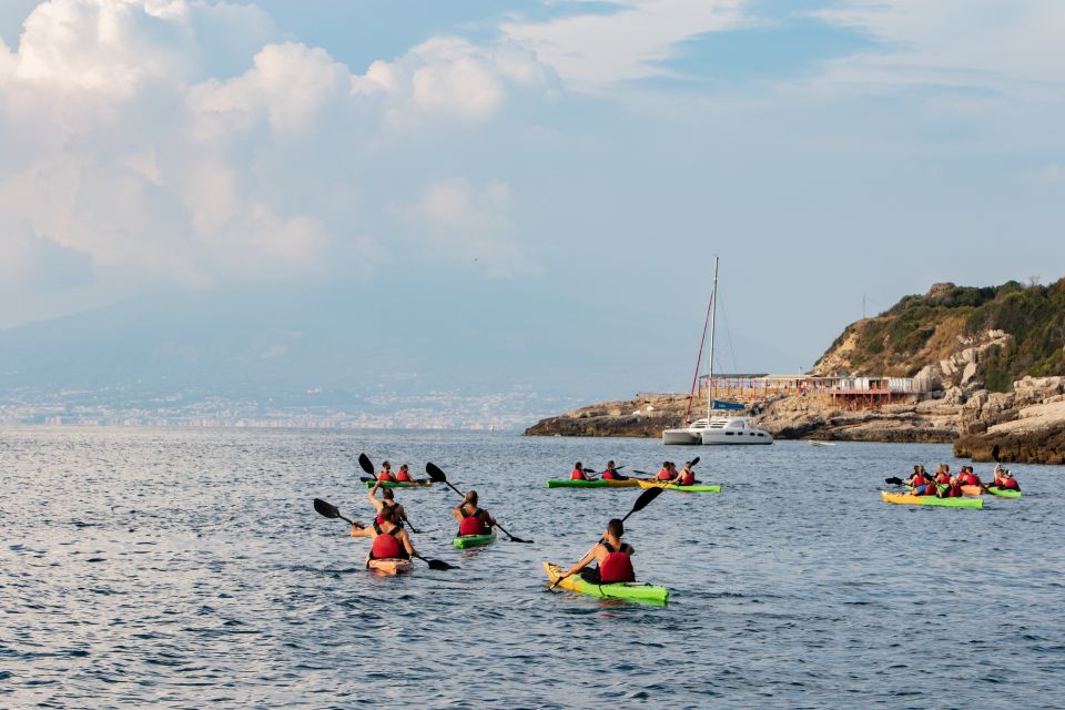 Sorrento: Premium Kayaking Experience with Swimming - Professional Kayaks and First-Timer Instructions