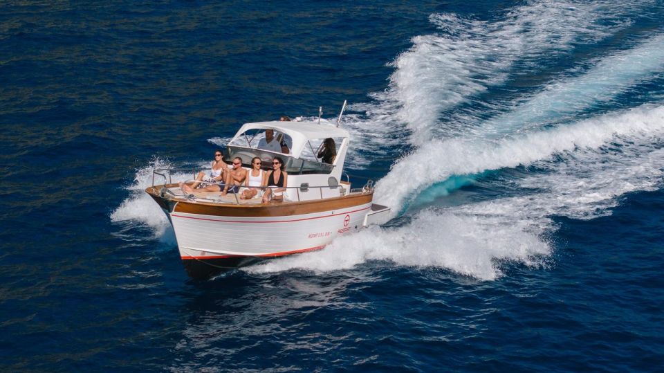 Sorrento: Private Amalfi Coast Boating Tour - Campanella Headland and Villa Pollio Felice swim time