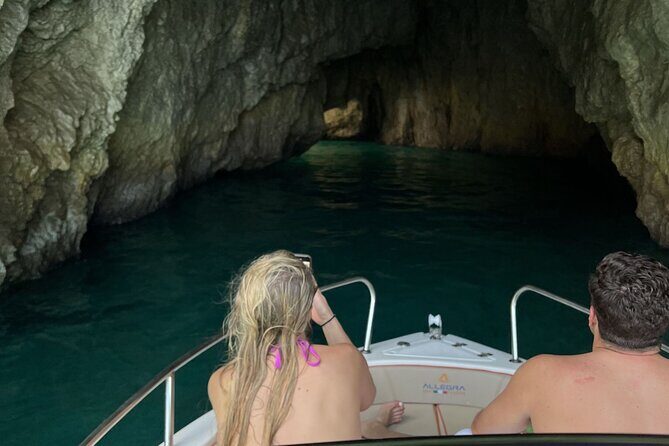 Sorrento Private Boat Tour at Sunset with Prosecco - Snorkeling equipment and the Roman-villa swim: how to make it pleasant