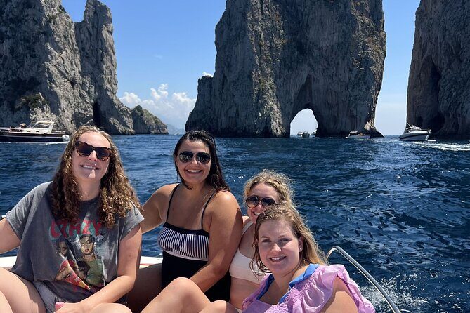 Sorrento Private Boat Tour at Sunset with Prosecco - Price and value for up to 6 people
