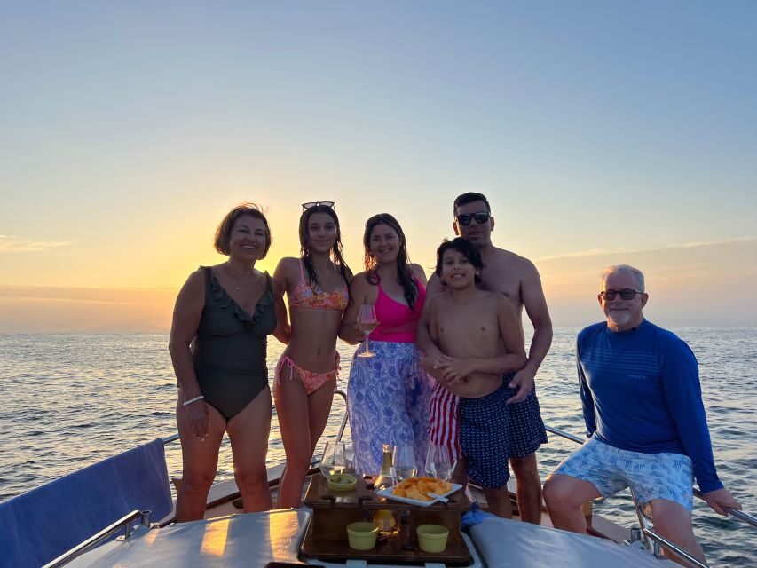 Sorrento: Private Sunset Boat Tour with Music and Aperitif - Practical tips to get the most from your sunset hour