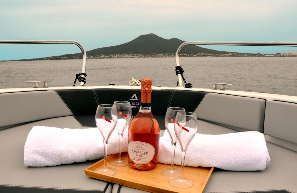 Sorrento: Private Sunset Cuise with Prosecco and Limoncello - Why Sorrento’s coast feels magical from the water