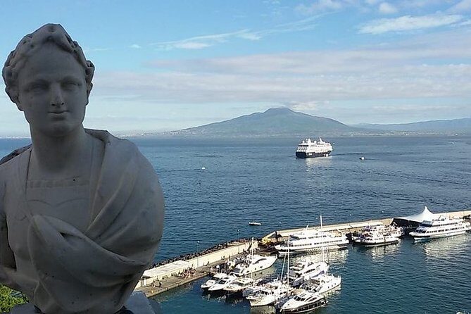Sorrento Private Walking Tour with Guide and Limoncello Tasting - Chiostro di San Francesco: medieval calm and real-life use