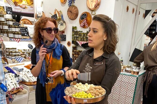 Sorrento Private Walking Tour with Guide and Limoncello Tasting - Piazza Tasso: Sorrento’s center and its namesake