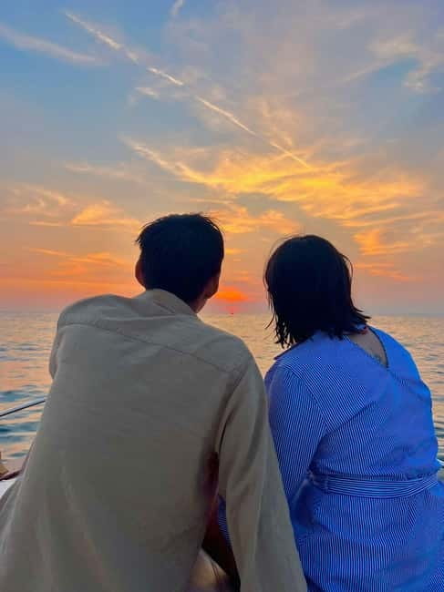 Sorrento: Sunset Coastal Boat Tour with Aperitif - Key things you’ll notice on this sunset cruise