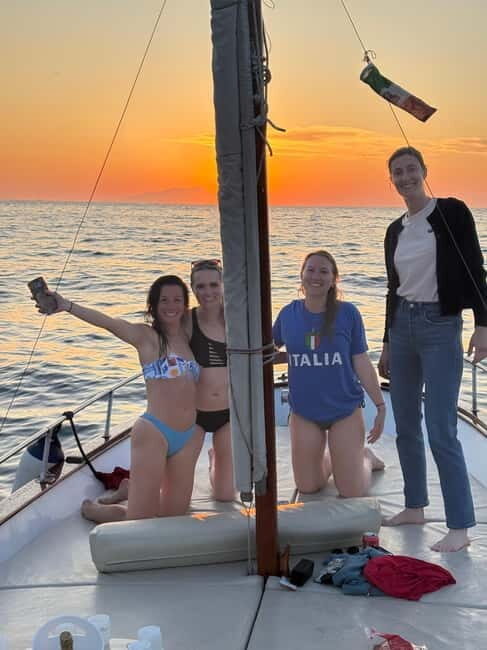 Sorrento Sunset Cruise with Aperitif on Board - Marina Grande: the classic fishing-village postcard