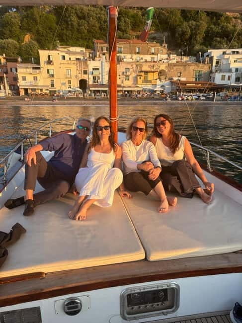 Sorrento Sunset Cruise with Aperitif on Board - Baths of Queen Giovanna (Bagni della Regina Giovanna): sea-level history