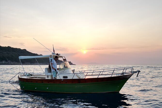 Sorrento Sunset Experience With Prosecco, Limoncello and Snacks - Setting Sail From Marina Grande: Your 2-Hour Golden Hour Loop