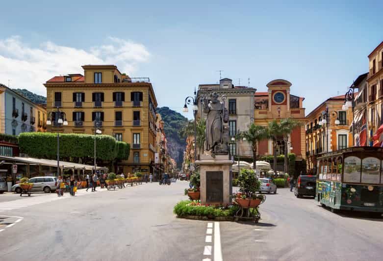 Sorrento through the eyes of a local - Key highlights at a glance