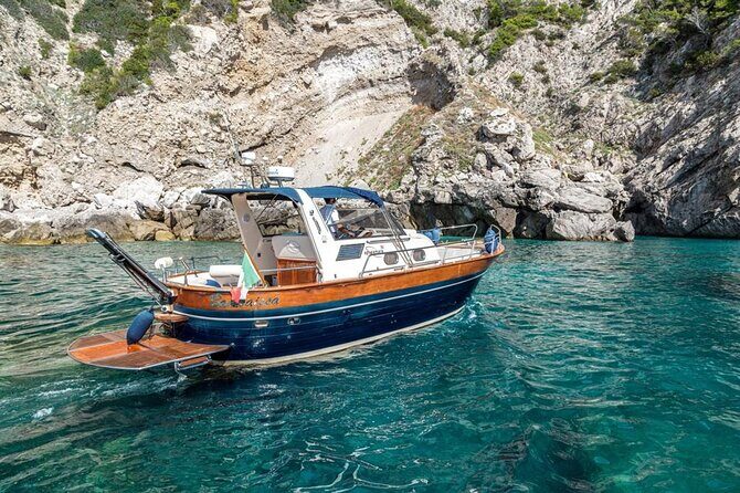 Sorrento to Capri Private Boat Experience on a Gozzo Apreamare 10 - What’s included (and why it’s more valuable than it looks)