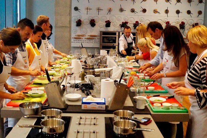 Sorrento Villa Cooking Class with Fresh Harvest Lunch - Cooking With Anna Maria and Giovanni: Fresh Pasta, Stuffings, and Classic Sauces